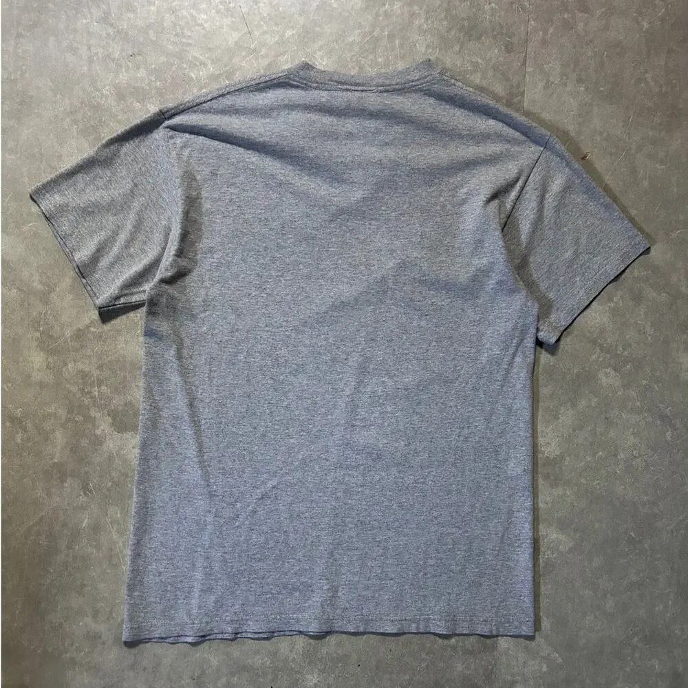 2000's Vintage Los Angeles Lakers Nike Gray T-Shirt -M